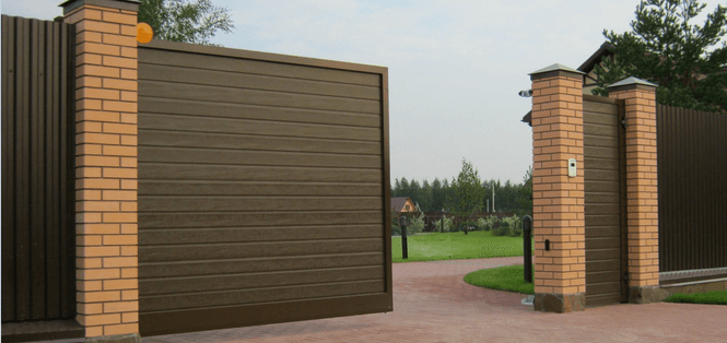 Automatizări porți în Caransebeș – Confort și siguranță pentru proprietari